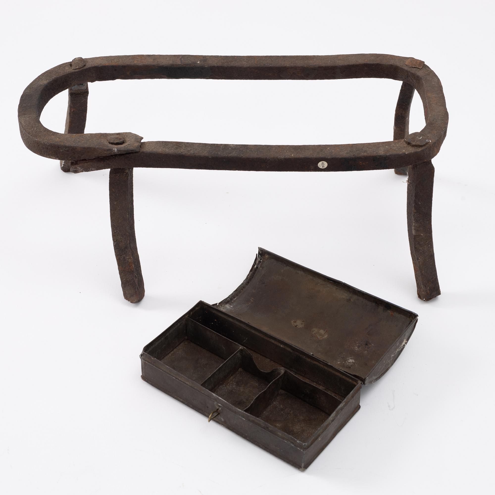 A set of seven iron items, 18th / 19th century.