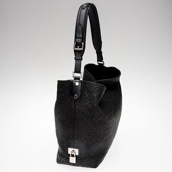 LAUKKU, "Antheia Hobo", Louis Vuitton.