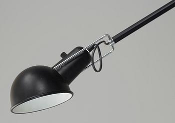 VÄGGLAMPA, formgiven av Paolo Rizzato för Arteluce, Italien, formgiven 1973.