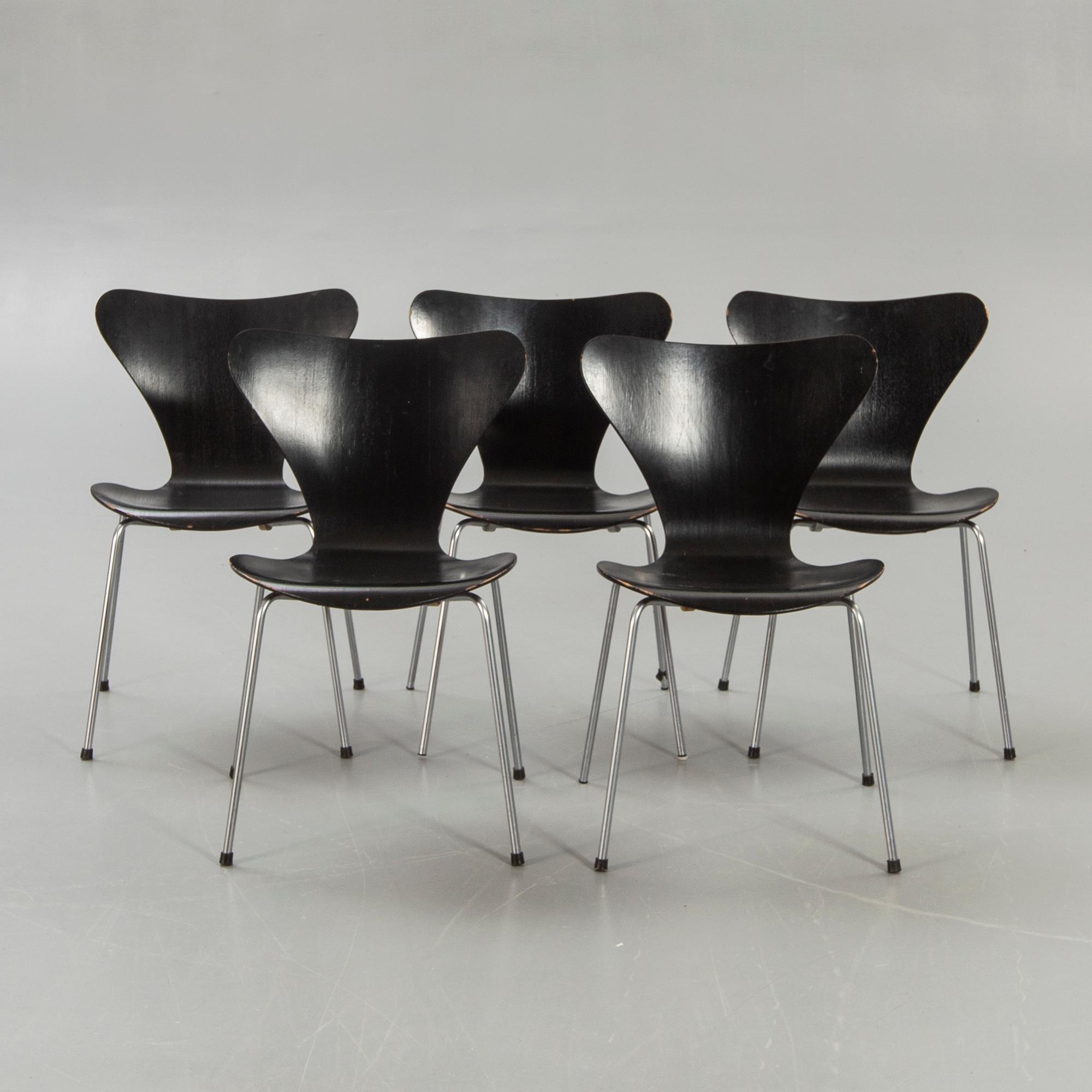 Arne Jacobsen, "Sjuan", stolar, 5 st.