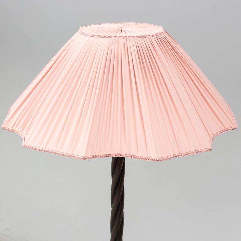 GOLVLAMPA, jugend, 1900-talets början.