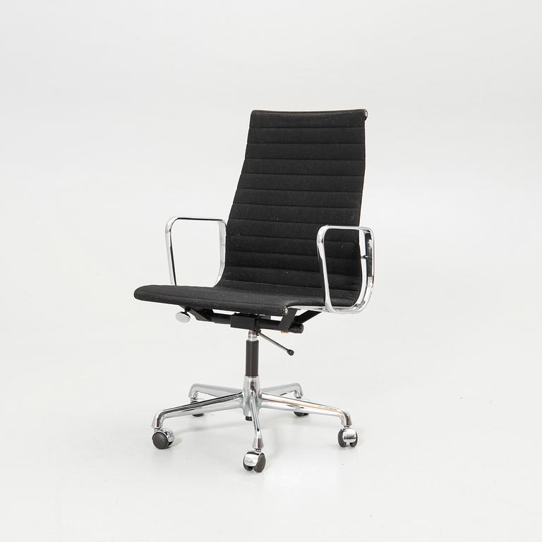 Charles & Ray Eames, Office chair, "EA119", Vitra.