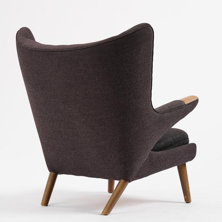 Hans J. Wegner, fåtölj, "Bamse", AP-stolen, Danmark, 1950-60-tal.