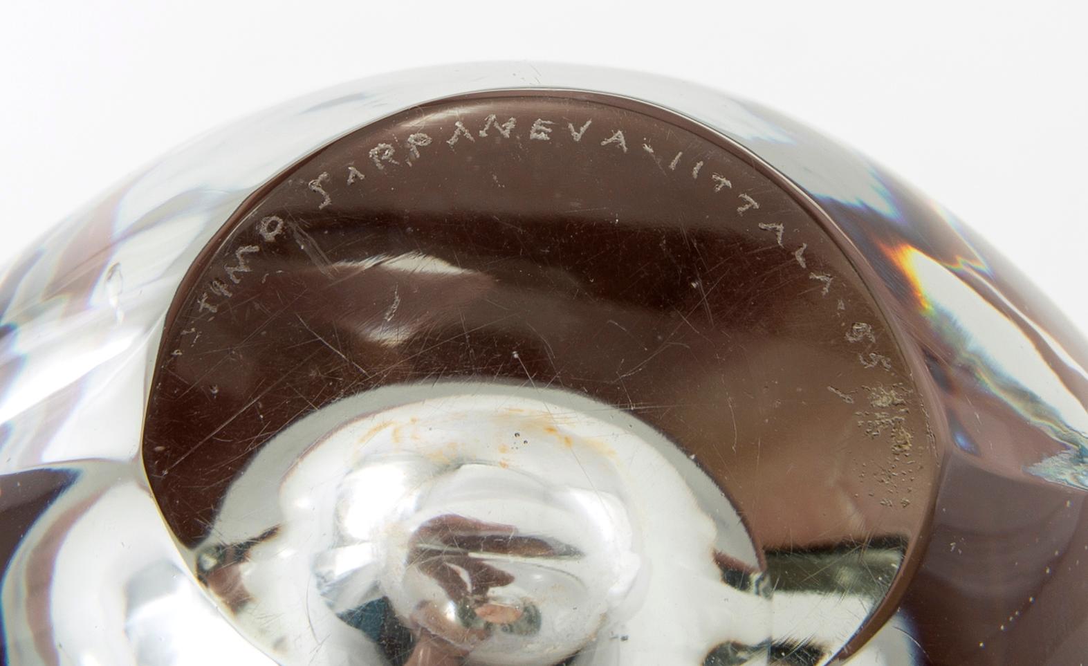 Timo Sarpaneva,  a 'Sitting bird' glass sculpture, model 3567, signed Timo Sarpaneva Iittala -55.