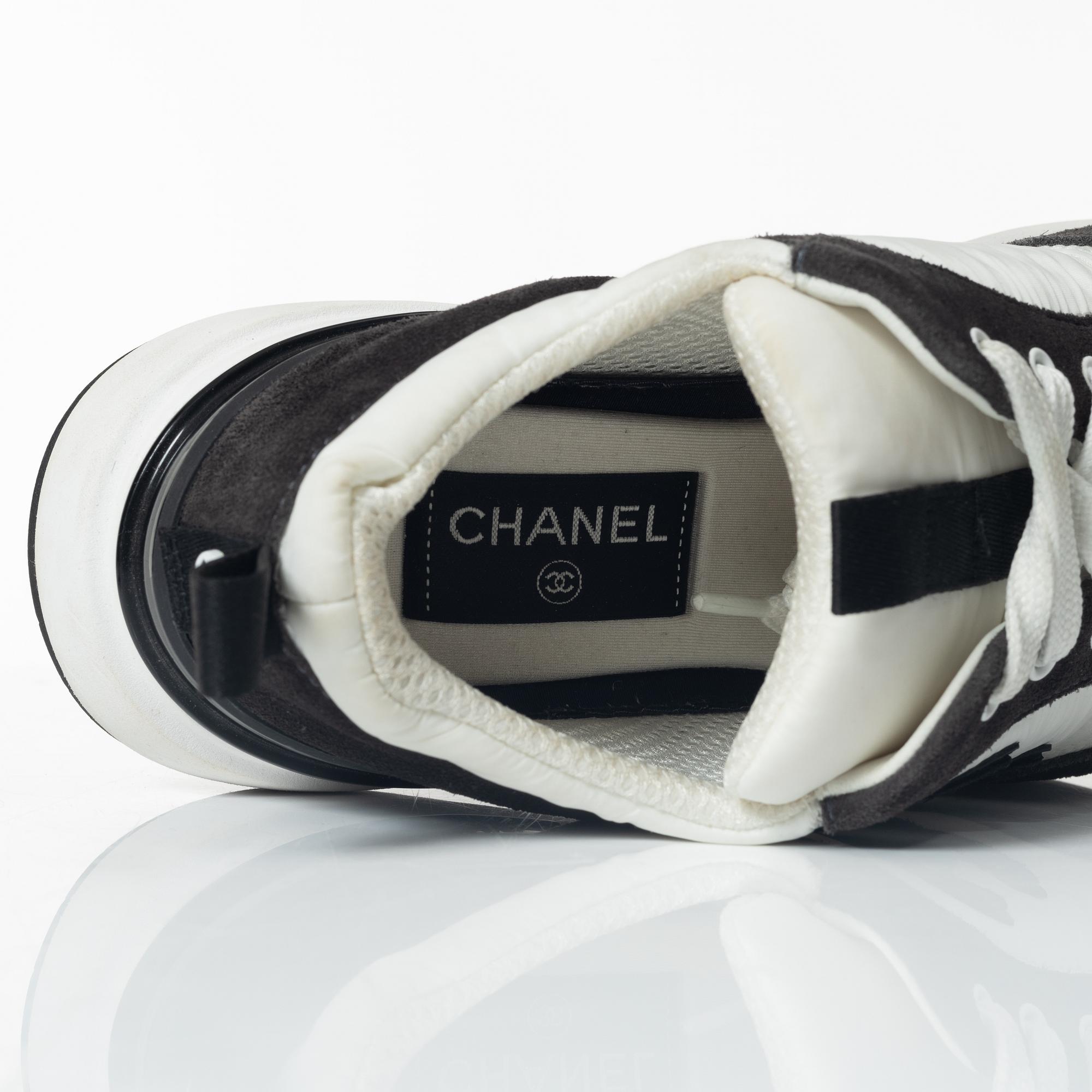 Chanel, sneakers, size 38.