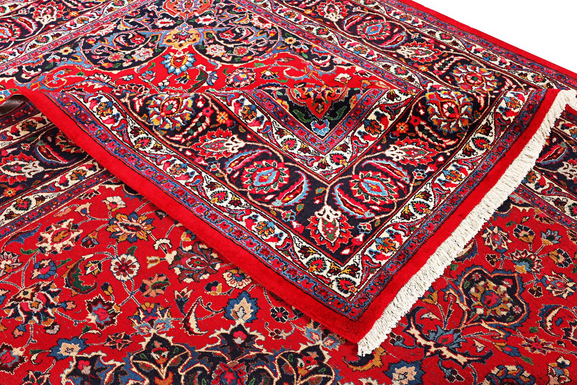 A Najafabad carpet, c. 351 X 305 cm.