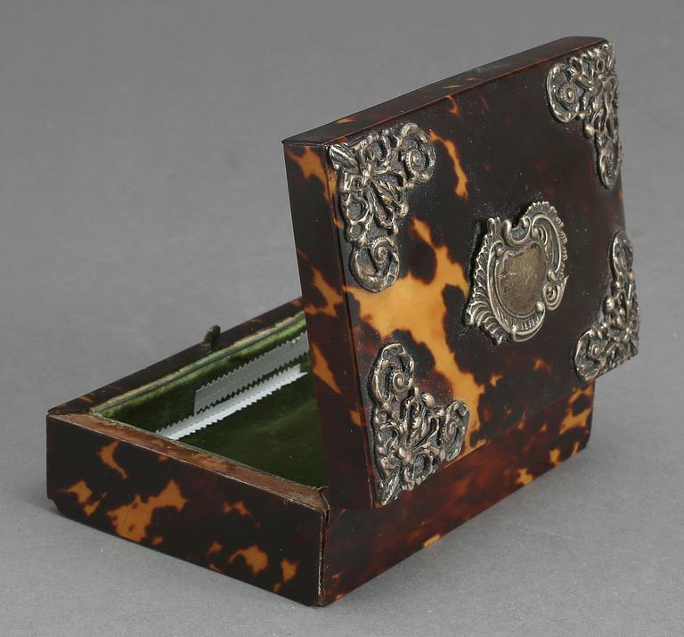 ASK, sköldpadd samt silver, Cornelius Saunders & Francis Shepherd. Birmingham, 1859.