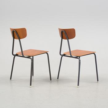 A set of six mod 20th century chairs.