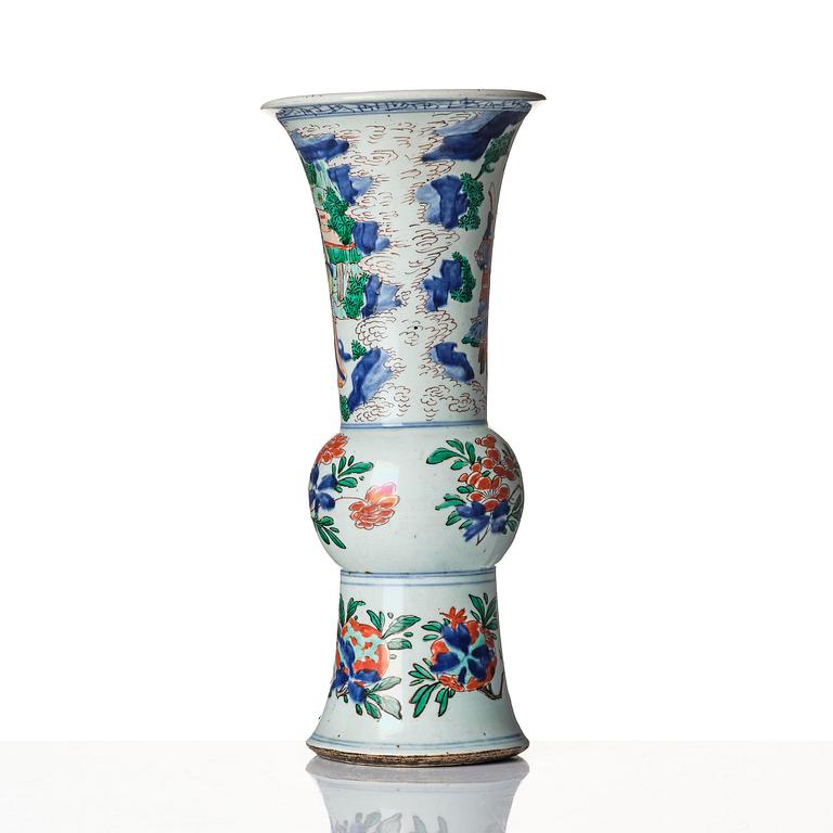 A wucai figural vase, Transitional period, 17th century.