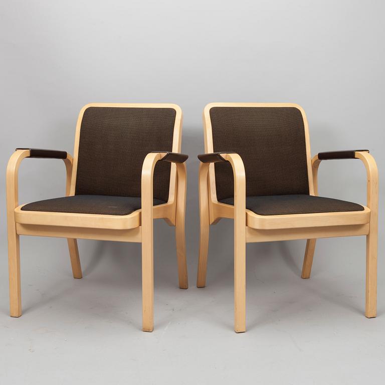 KARMSTOLAR, 6 st, E45, Alvar Aalto, Artek 1900-talets slut.