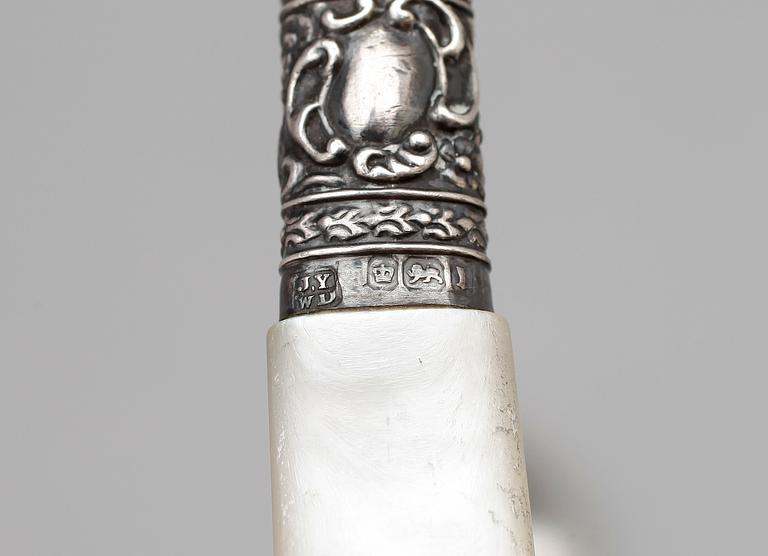 PARTI SILVER, 26 delar, mestadels sterling, bla Birks, England, 1900-tal. Tot vikt ca 477g.