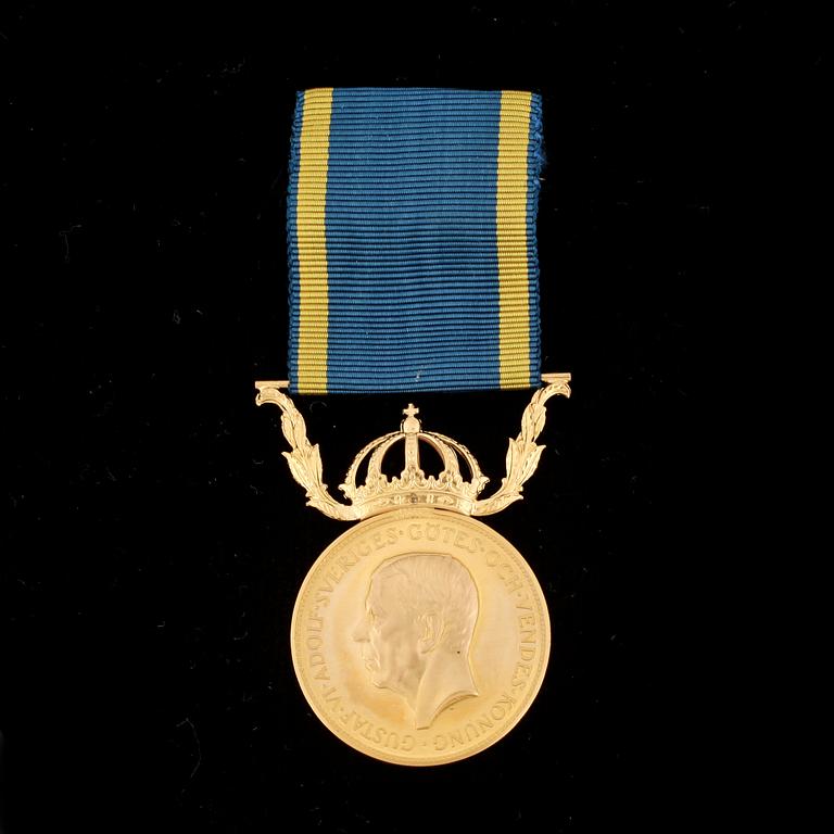 MEDALJ, guld, För nit och redlighet i rikets tjänst, 1960. Vikt ca 16,8g.