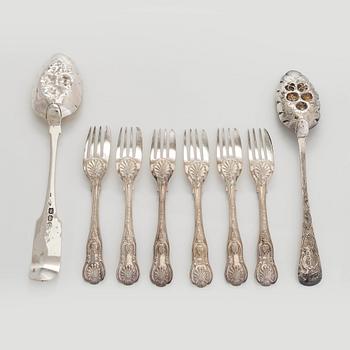Fruktskedar, 2 st och tårtgafflar, 6 st, silver, London 1809 och 1920-tal och Dublin 1807.