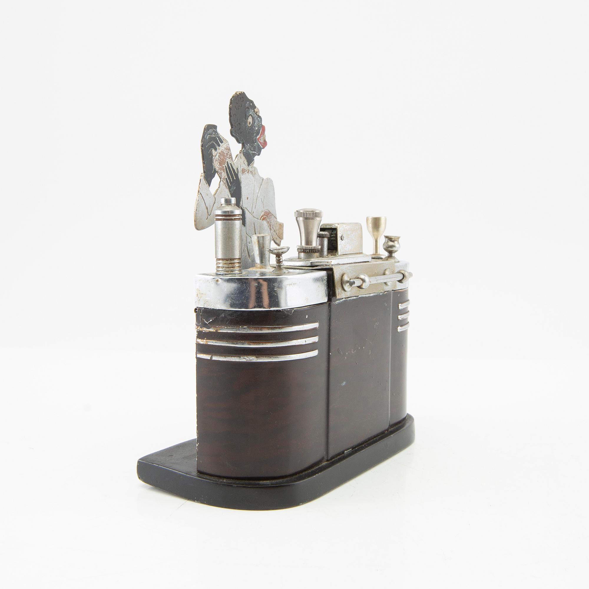 Ronson table lighter "Touch-Tip Bar" circa 1936 by Artmetal Works Inc.