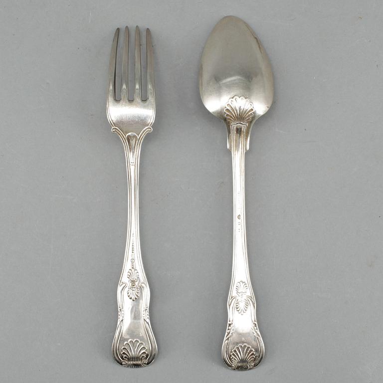 PARTI BESTICK ENGELSK SNÄCK, 8 delar, silver, bla Gustaf Möllenborg, mest 1840-50-tal. Tot ca 698 gram.