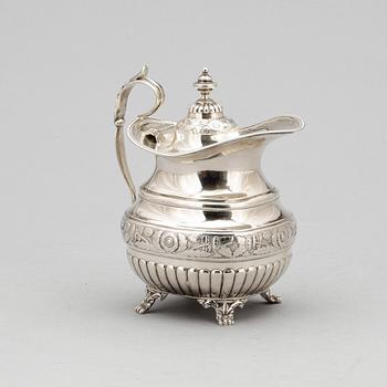 KAFFEKANNA, silver, Porto, Portugal, omkring 1800-talets mitt. Vikt ca 450 gram.