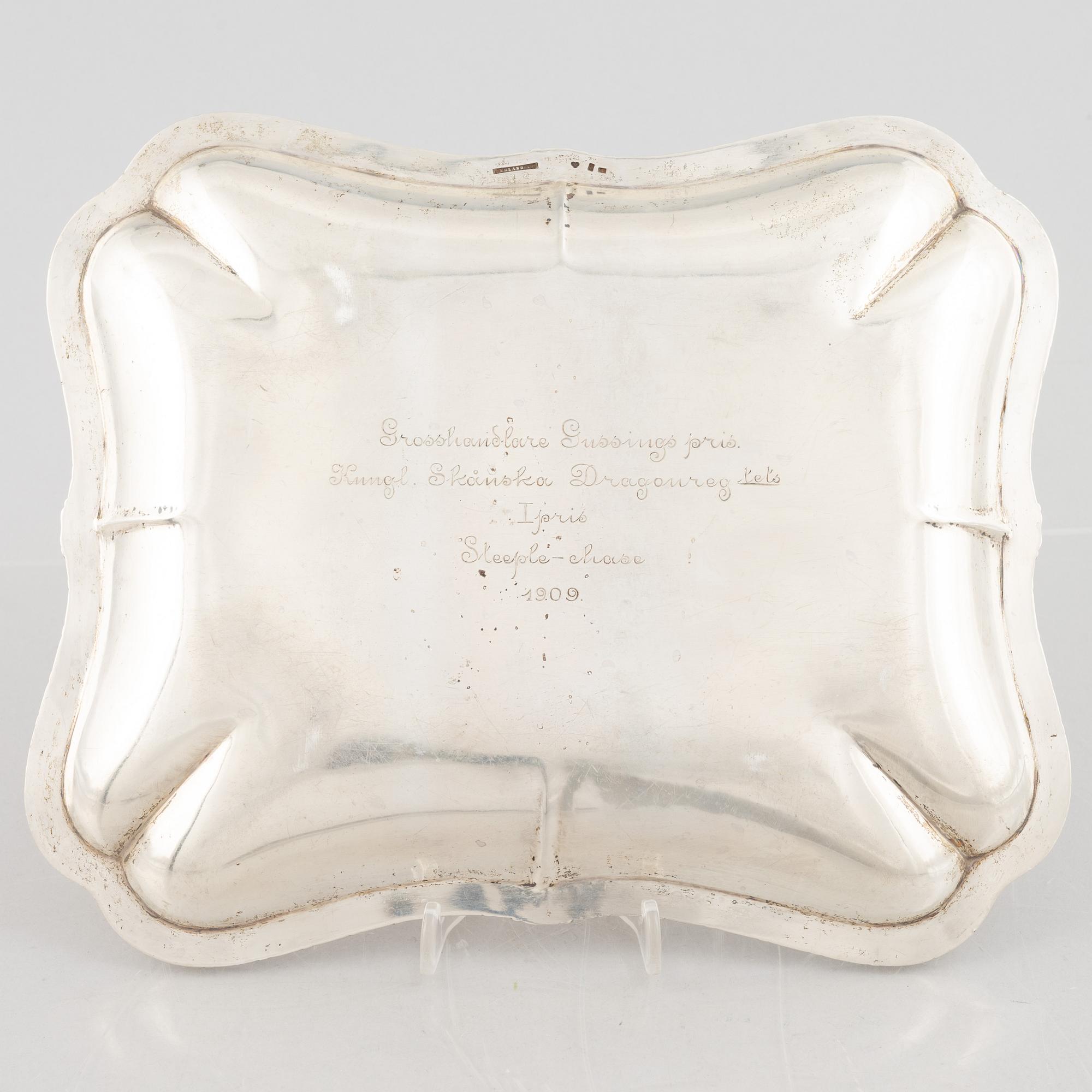 Dish, silver, B Erlandsson, Kristianstad, 1909.