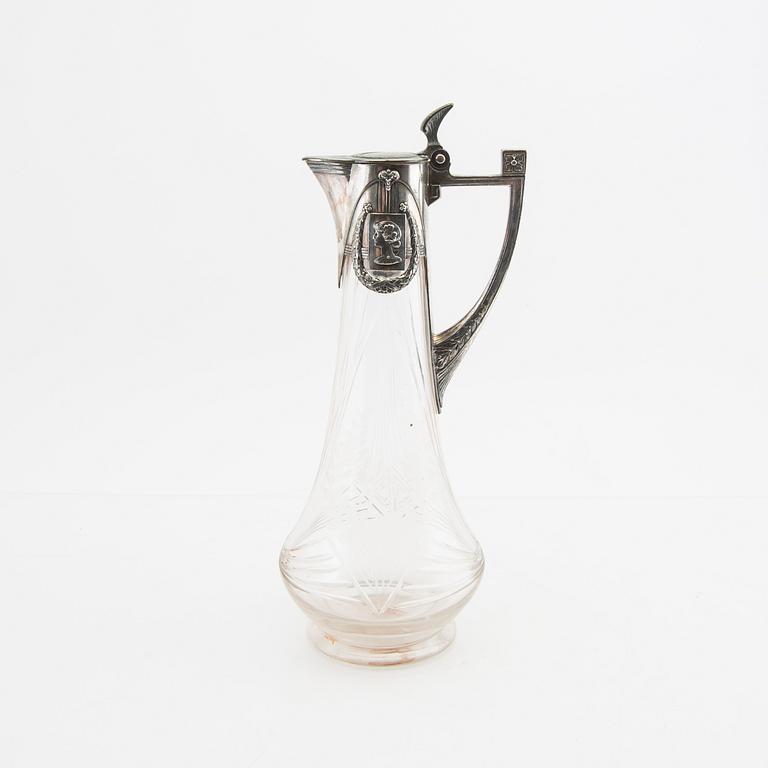 A decanter art nouveau, epns, WMF (Württembergische Metallwarenfabrik), circa 1900.