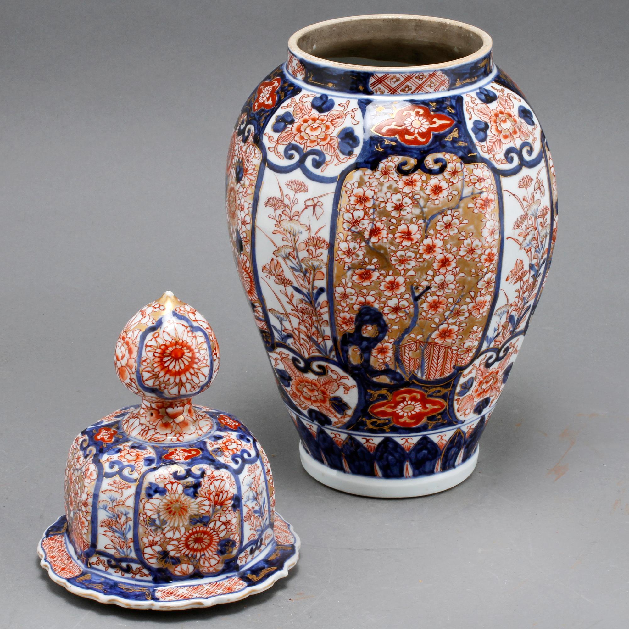 LOCKURNA, porslin, Japan, 1800-tal.