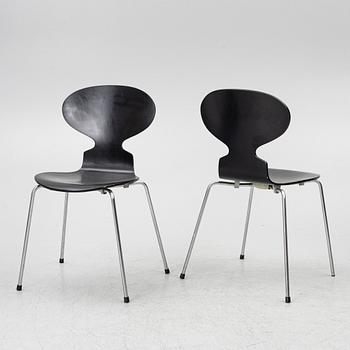 Arne Jacobsen, four 'Ant' chairs, Fritz Hansen, Denmark, 1972-79.