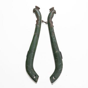 Lokor, ett par, allmoge, 1800-tal.