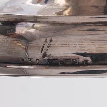 VINKANNA, silver, finska kontrollstämplar 1964. Vikt ca 451,6 g.