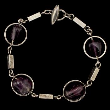 ARMBAND, silver med ametister, 1961. Vikt 20 g.