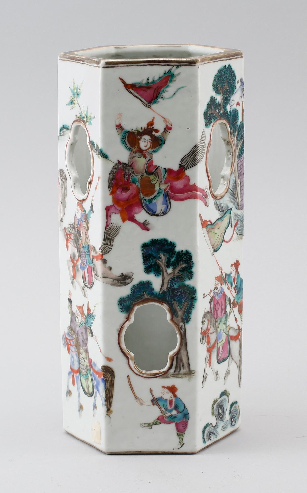 PERUKSTOCK, porslin, Kina, 1800-/1900-tal.