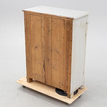 Skänk, omkring år 1900.