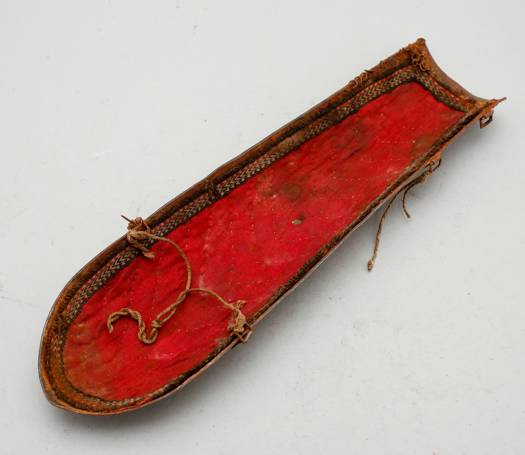 ARMSKYDD, renässansstil, sannolikt 1800-tal.