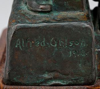 ALFRED OHLSON, skulptur, grönpatinerad brons. Sign o dat 1910.