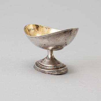 A Russian 18th century parcel-gilt salt-cellar.