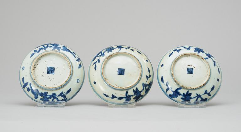 A set of three blue and white dishes, Ming dynasty.