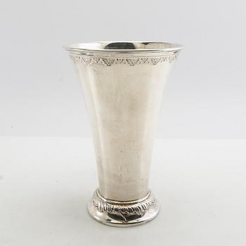 CG Hallberg Vase/Cup silver Stockholm 1947.