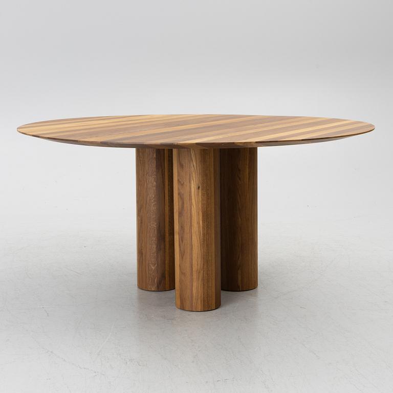 Matti Carlsson, a 'Hommage Grand" dining table, Tre sekel, 2010'/20's.