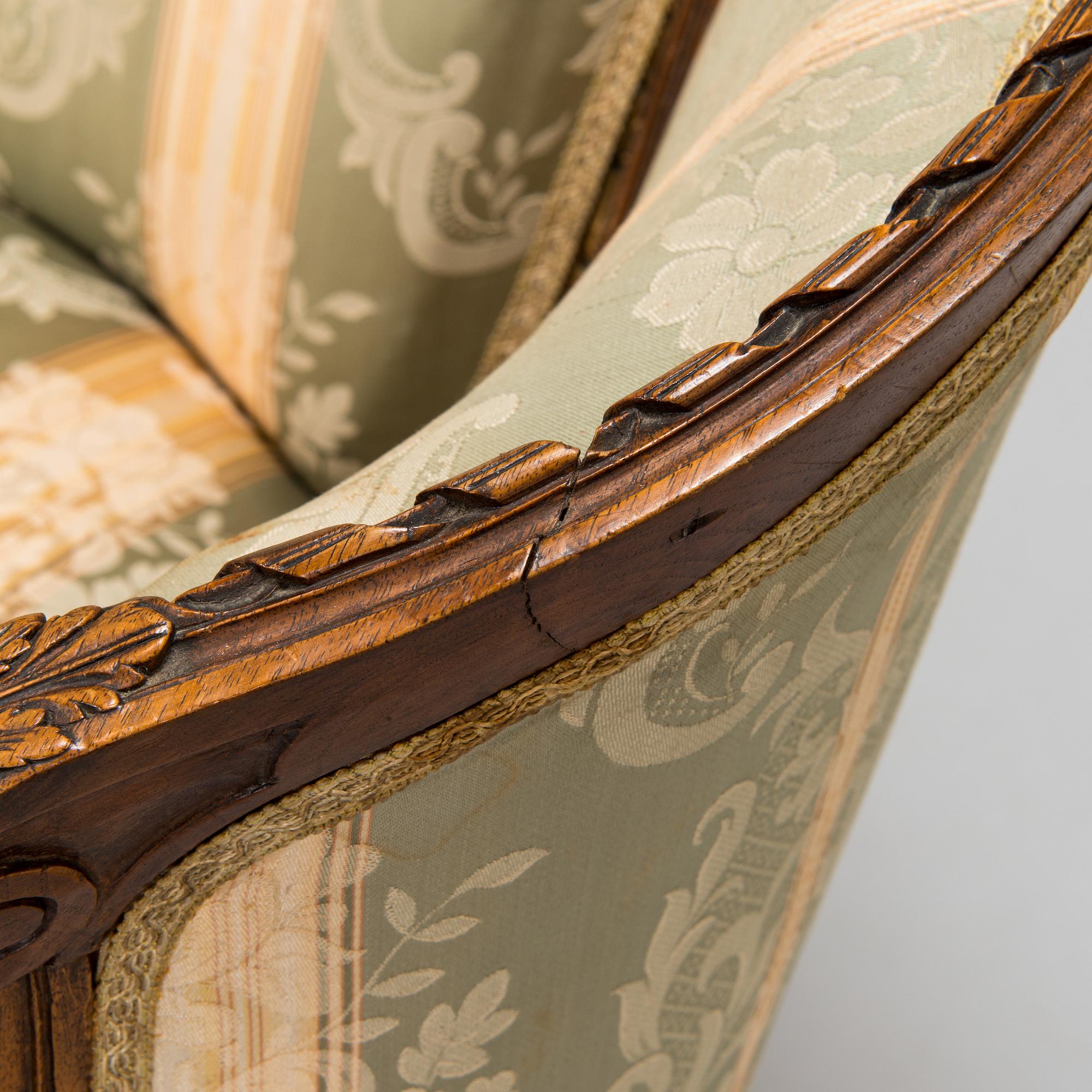 Bergere, fåtölj, Louis XVI-stil, Frankrike, omkring 1900.