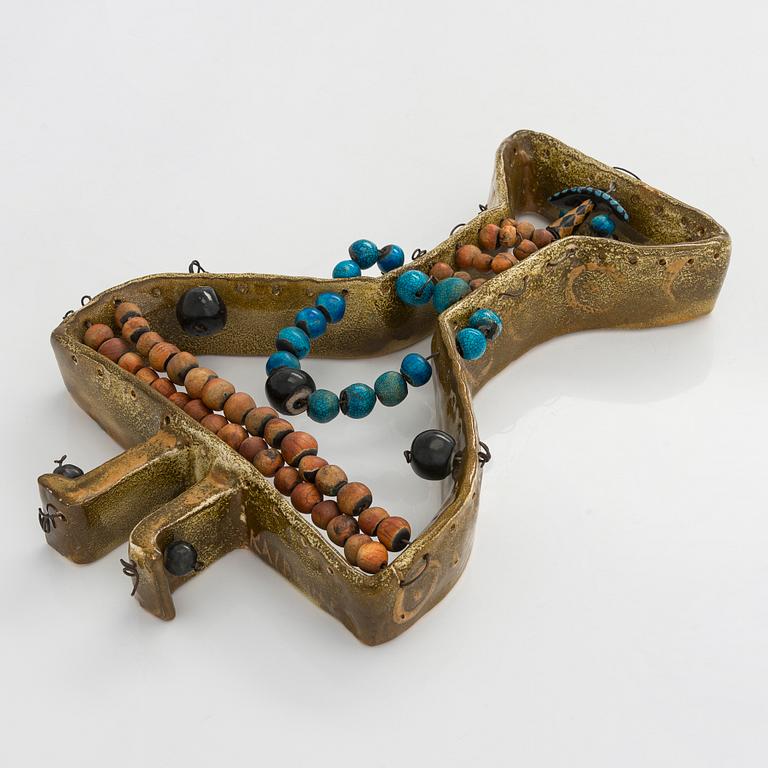 Birger Kaipiainen, skulptur, stengods, signerad Kaipiainen.