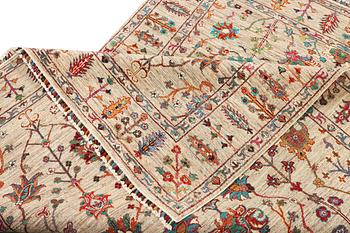 A Ziegler design carpet, c. 240 x 172 cm.