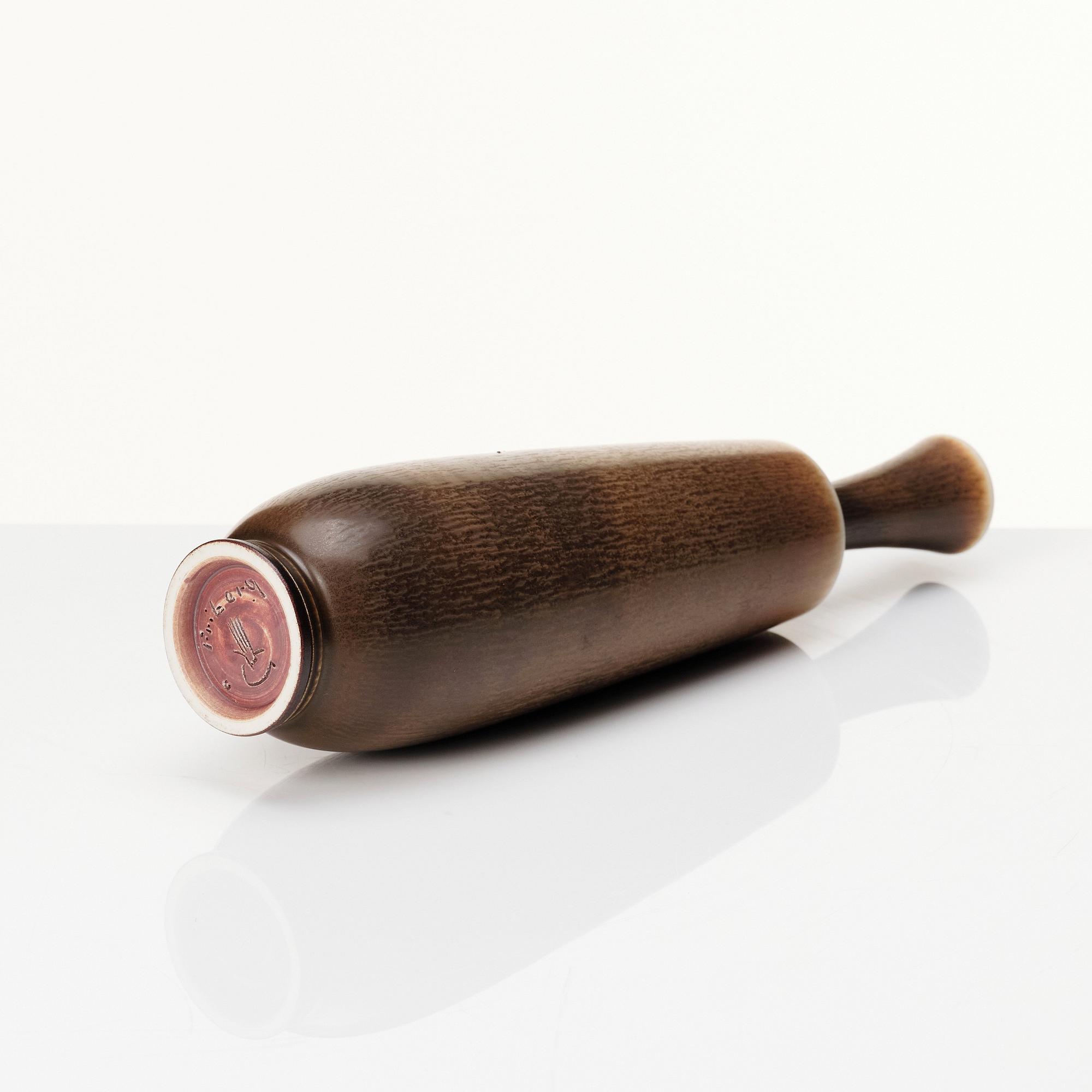 Berndt Friberg, a stoneware vase, Gustavsberg studio, Sweden 1961.