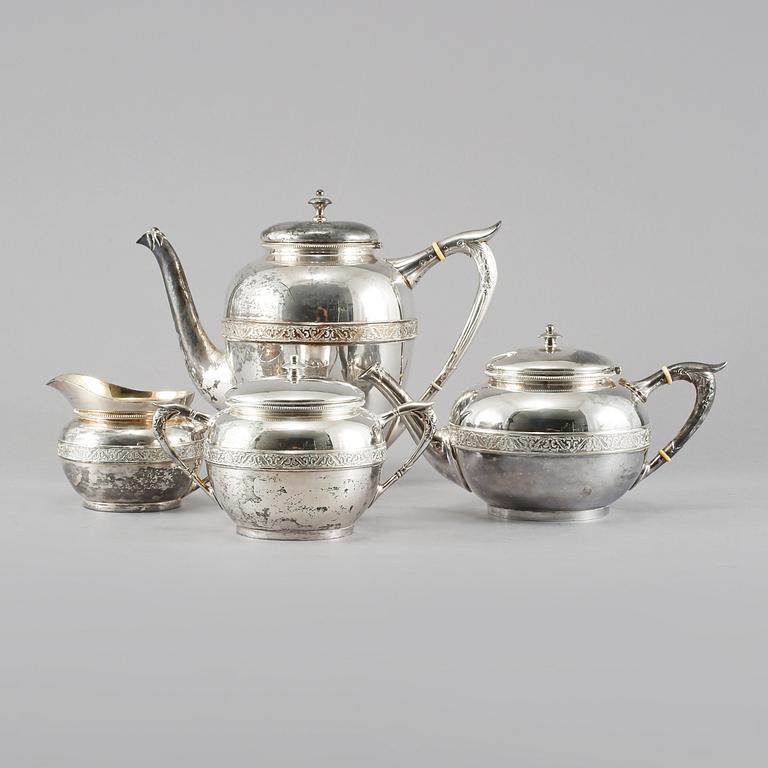 TE-/KAFFESERVIS, 4 delar, silver, Anders Gustaf Millberg, Stockholm 1900 och KGMG AB, Uppsala, 1913. Vikt 1409 g.