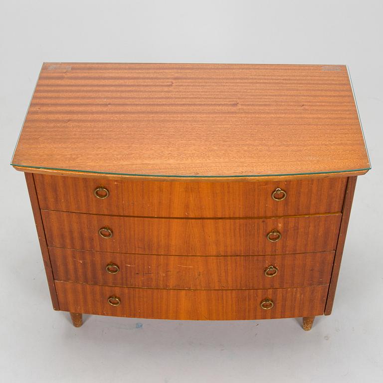 Byrå, tillverkare Lahden Puutyö, 1900-talets mitt.