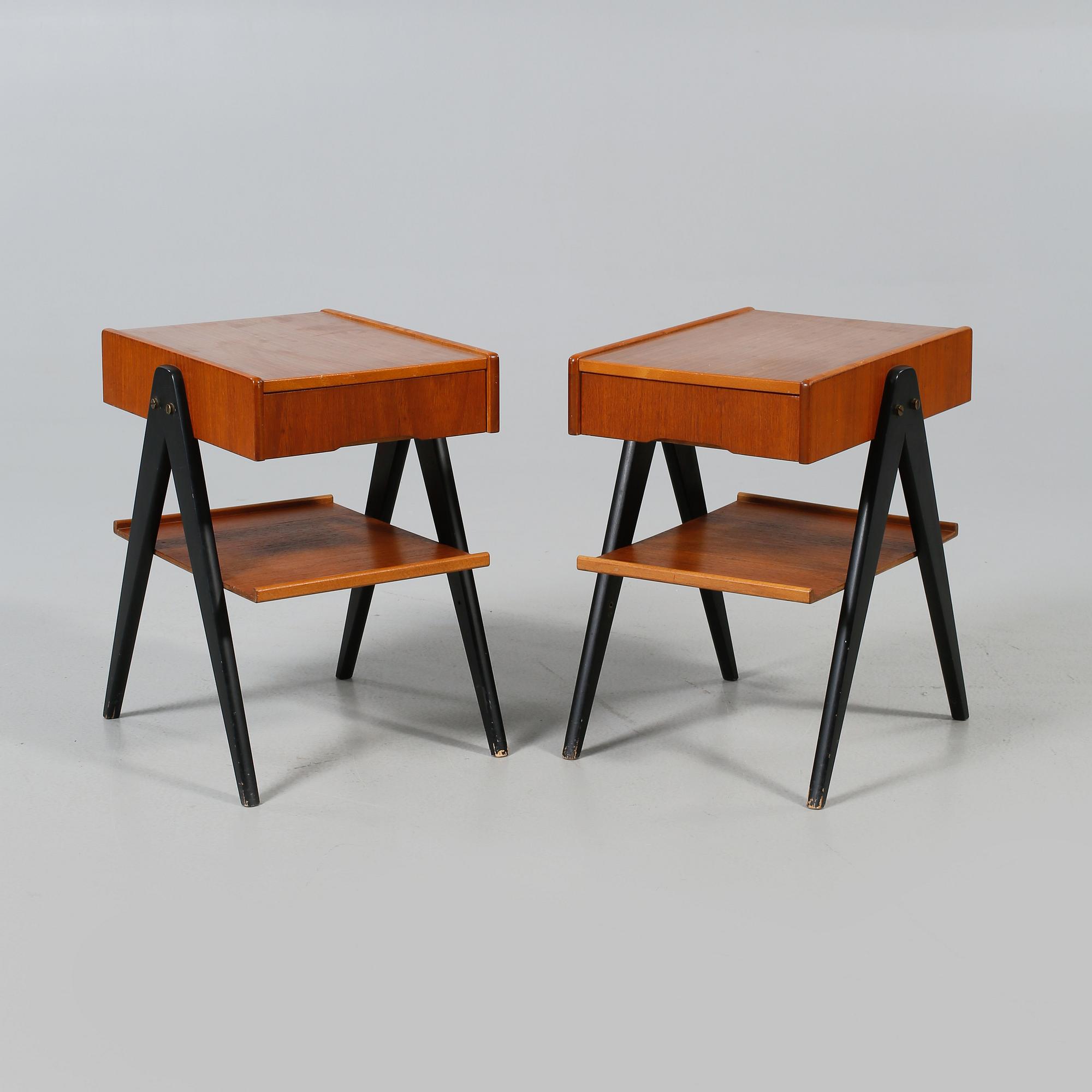 SÄNGBORD, ett par, 1950-/60-tal.