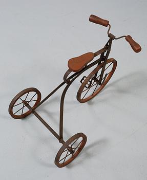 BARNCYKEL, 1900-tal.