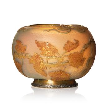 33. Daum Frères, skål, "Aurore" (Boule cabossée), glas, av Jacques Gruber, Nancy, Frankrike, Art Nouveau, 1890-tal.