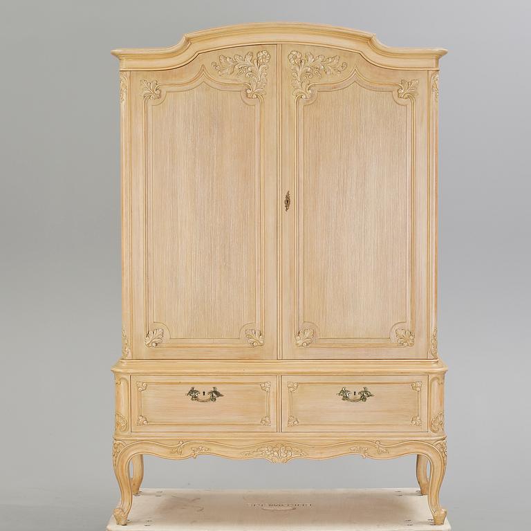 MATSALSGRUPP, 8 delar. Rokokostil, 1900-talets andra hälft.