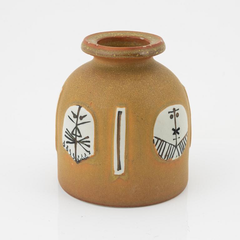 Lisa Larson, vas, skål samt två askfat, stengods,  gustavsberg.