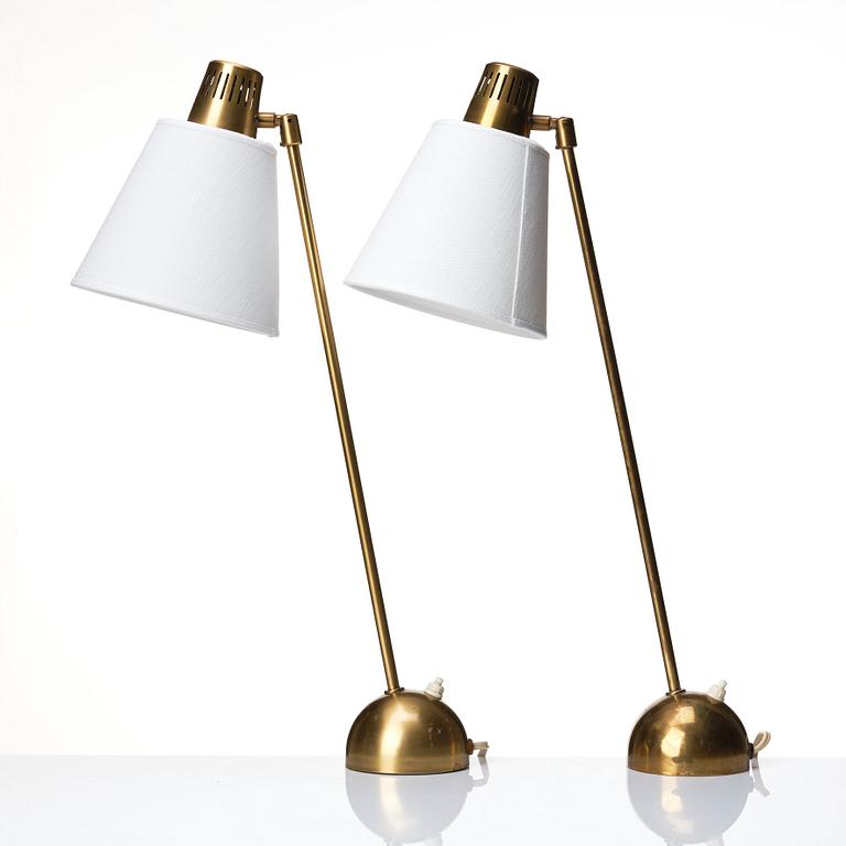 Hans Bergström, a pair of table lamps, model "712", ateljé Lyktan, Sweden 1950s.