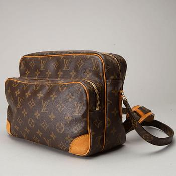 LOUIS VUITTON, axelbandsväska, crossbody.