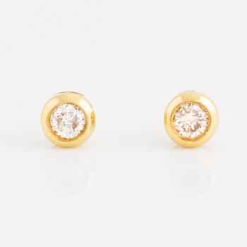 Brilliant cut diamond earrings, total ca 0,50 ct.