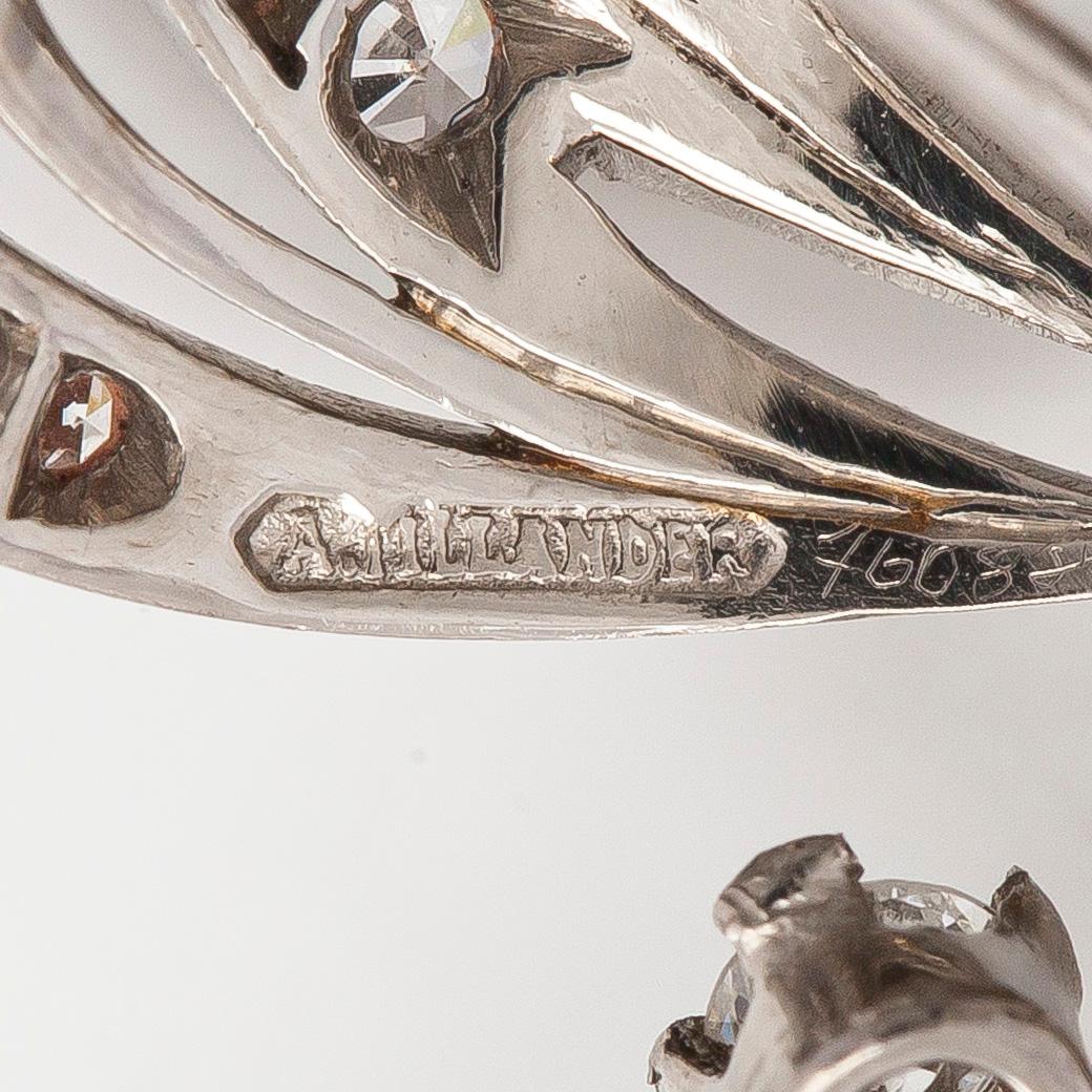 A. Tillander, Brosch, palladium med briljant- och åttkantslipade diamanter. Helsingfors.